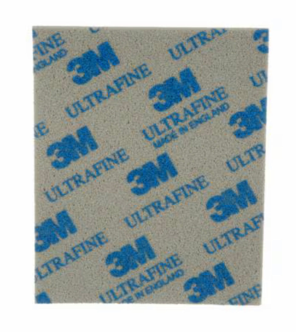 3M™ Softback Sanding Sponge, 02601 ; 4 1/2 in x 5 1/2 in (11.43 cm x 13.97 cm), Ultrafine